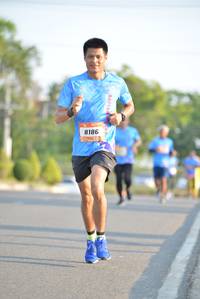 BIB: 8186
                            <button type="button" onclick="openModal(3146783)" class="btn btn-primary btn-sm float-right btn-popup" data-toggle="modal" data-target=".modal-high-quality">
                        <i class="fas fa-shopping-cart"></i> Add to Cart
                    </button>
                                            <button type="button" onclick="isThisMe(3146783, true)" class="btn btn-success btn-sm float-right btn-popup btn-isme hidden" data-toggle="tooltip" data-placement="bottom" title="นี่คือรูปของคุณใช่ไหม คลิกที่นี่เพื่อเอาเข้าอัลบั้ม">
                        <i class="fas fa-plus"></i> Add to album
                    </button>
                    <button type="button" onclick="isThisMe(3146783, false)" class="btn btn-warning btn-sm float-right btn-popup btn-isnotme hidden">
                        <i class="fas fa-ban"></i> Remove from album
                    </button>