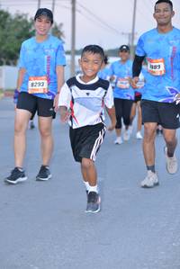 BIB: 889, 8293
                            <button type="button" onclick="openModal(3198945)" class="btn btn-primary btn-sm float-right btn-popup" data-toggle="modal" data-target=".modal-high-quality">
                        <i class="fas fa-shopping-cart"></i> Add to Cart
                    </button>
                                            <button type="button" onclick="isThisMe(3198945, true)" class="btn btn-success btn-sm float-right btn-popup btn-isme hidden" data-toggle="tooltip" data-placement="bottom" title="นี่คือรูปของคุณใช่ไหม คลิกที่นี่เพื่อเอาเข้าอัลบั้ม">
                        <i class="fas fa-plus"></i> Add to album
                    </button>
                    <button type="button" onclick="isThisMe(3198945, false)" class="btn btn-warning btn-sm float-right btn-popup btn-isnotme hidden">
                        <i class="fas fa-ban"></i> Remove from album
                    </button>