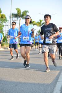 BIB: 6620, 724
                            <button type="button" onclick="openModal(3138708)" class="btn btn-primary btn-sm float-right btn-popup" data-toggle="modal" data-target=".modal-high-quality">
                        <i class="fas fa-shopping-cart"></i> Add to Cart
                    </button>
                                            <button type="button" onclick="isThisMe(3138708, true)" class="btn btn-success btn-sm float-right btn-popup btn-isme hidden" data-toggle="tooltip" data-placement="bottom" title="นี่คือรูปของคุณใช่ไหม คลิกที่นี่เพื่อเอาเข้าอัลบั้ม">
                        <i class="fas fa-plus"></i> Add to album
                    </button>
                    <button type="button" onclick="isThisMe(3138708, false)" class="btn btn-warning btn-sm float-right btn-popup btn-isnotme hidden">
                        <i class="fas fa-ban"></i> Remove from album
                    </button>