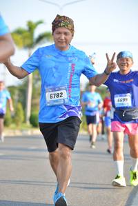 BIB: 6782, 6699
                            <button type="button" onclick="openModal(3135864)" class="btn btn-primary btn-sm float-right btn-popup" data-toggle="modal" data-target=".modal-high-quality">
                        <i class="fas fa-shopping-cart"></i> Add to Cart
                    </button>
                                            <button type="button" onclick="isThisMe(3135864, true)" class="btn btn-success btn-sm float-right btn-popup btn-isme hidden" data-toggle="tooltip" data-placement="bottom" title="นี่คือรูปของคุณใช่ไหม คลิกที่นี่เพื่อเอาเข้าอัลบั้ม">
                        <i class="fas fa-plus"></i> Add to album
                    </button>
                    <button type="button" onclick="isThisMe(3135864, false)" class="btn btn-warning btn-sm float-right btn-popup btn-isnotme hidden">
                        <i class="fas fa-ban"></i> Remove from album
                    </button>