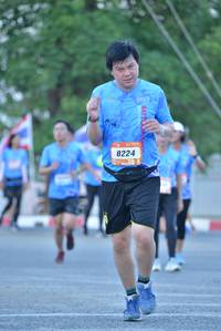 BIB: 8224
                            <button type="button" onclick="openModal(3186089)" class="btn btn-primary btn-sm float-right btn-popup" data-toggle="modal" data-target=".modal-high-quality">
                        <i class="fas fa-shopping-cart"></i> Add to Cart
                    </button>
                                            <button type="button" onclick="isThisMe(3186089, true)" class="btn btn-success btn-sm float-right btn-popup btn-isme hidden" data-toggle="tooltip" data-placement="bottom" title="นี่คือรูปของคุณใช่ไหม คลิกที่นี่เพื่อเอาเข้าอัลบั้ม">
                        <i class="fas fa-plus"></i> Add to album
                    </button>
                    <button type="button" onclick="isThisMe(3186089, false)" class="btn btn-warning btn-sm float-right btn-popup btn-isnotme hidden">
                        <i class="fas fa-ban"></i> Remove from album
                    </button>