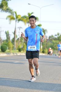 BIB: 6978
                            <button type="button" onclick="openModal(3129555)" class="btn btn-primary btn-sm float-right btn-popup" data-toggle="modal" data-target=".modal-high-quality">
                        <i class="fas fa-shopping-cart"></i> Add to Cart
                    </button>
                                            <button type="button" onclick="isThisMe(3129555, true)" class="btn btn-success btn-sm float-right btn-popup btn-isme hidden" data-toggle="tooltip" data-placement="bottom" title="นี่คือรูปของคุณใช่ไหม คลิกที่นี่เพื่อเอาเข้าอัลบั้ม">
                        <i class="fas fa-plus"></i> Add to album
                    </button>
                    <button type="button" onclick="isThisMe(3129555, false)" class="btn btn-warning btn-sm float-right btn-popup btn-isnotme hidden">
                        <i class="fas fa-ban"></i> Remove from album
                    </button>