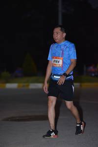 BIB: 8164
                            <button type="button" onclick="openModal(3206628)" class="btn btn-primary btn-sm float-right btn-popup" data-toggle="modal" data-target=".modal-high-quality">
                        <i class="fas fa-shopping-cart"></i> Add to Cart
                    </button>
                                            <button type="button" onclick="isThisMe(3206628, true)" class="btn btn-success btn-sm float-right btn-popup btn-isme hidden" data-toggle="tooltip" data-placement="bottom" title="นี่คือรูปของคุณใช่ไหม คลิกที่นี่เพื่อเอาเข้าอัลบั้ม">
                        <i class="fas fa-plus"></i> Add to album
                    </button>
                    <button type="button" onclick="isThisMe(3206628, false)" class="btn btn-warning btn-sm float-right btn-popup btn-isnotme hidden">
                        <i class="fas fa-ban"></i> Remove from album
                    </button>