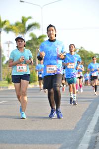 BIB: 816, 439
                            <button type="button" onclick="openModal(3150235)" class="btn btn-primary btn-sm float-right btn-popup" data-toggle="modal" data-target=".modal-high-quality">
                        <i class="fas fa-shopping-cart"></i> Add to Cart
                    </button>
                                            <button type="button" onclick="isThisMe(3150235, true)" class="btn btn-success btn-sm float-right btn-popup btn-isme hidden" data-toggle="tooltip" data-placement="bottom" title="นี่คือรูปของคุณใช่ไหม คลิกที่นี่เพื่อเอาเข้าอัลบั้ม">
                        <i class="fas fa-plus"></i> Add to album
                    </button>
                    <button type="button" onclick="isThisMe(3150235, false)" class="btn btn-warning btn-sm float-right btn-popup btn-isnotme hidden">
                        <i class="fas fa-ban"></i> Remove from album
                    </button>