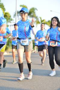 BIB: 8738, 6297
                            <button type="button" onclick="openModal(3151061)" class="btn btn-primary btn-sm float-right btn-popup" data-toggle="modal" data-target=".modal-high-quality">
                        <i class="fas fa-shopping-cart"></i> Add to Cart
                    </button>
                                            <button type="button" onclick="isThisMe(3151061, true)" class="btn btn-success btn-sm float-right btn-popup btn-isme hidden" data-toggle="tooltip" data-placement="bottom" title="นี่คือรูปของคุณใช่ไหม คลิกที่นี่เพื่อเอาเข้าอัลบั้ม">
                        <i class="fas fa-plus"></i> Add to album
                    </button>
                    <button type="button" onclick="isThisMe(3151061, false)" class="btn btn-warning btn-sm float-right btn-popup btn-isnotme hidden">
                        <i class="fas fa-ban"></i> Remove from album
                    </button>