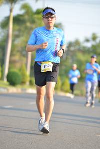 BIB: 9524
                            <button type="button" onclick="openModal(3147948)" class="btn btn-primary btn-sm float-right btn-popup" data-toggle="modal" data-target=".modal-high-quality">
                        <i class="fas fa-shopping-cart"></i> Add to Cart
                    </button>
                                            <button type="button" onclick="isThisMe(3147948, true)" class="btn btn-success btn-sm float-right btn-popup btn-isme hidden" data-toggle="tooltip" data-placement="bottom" title="นี่คือรูปของคุณใช่ไหม คลิกที่นี่เพื่อเอาเข้าอัลบั้ม">
                        <i class="fas fa-plus"></i> Add to album
                    </button>
                    <button type="button" onclick="isThisMe(3147948, false)" class="btn btn-warning btn-sm float-right btn-popup btn-isnotme hidden">
                        <i class="fas fa-ban"></i> Remove from album
                    </button>