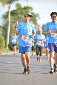 BIB: 9877, 9534
                            <button type="button" onclick="openModal(3151537)" class="btn btn-primary btn-sm float-right btn-popup" data-toggle="modal" data-target=".modal-high-quality">
                        <i class="fas fa-shopping-cart"></i> Add to Cart
                    </button>
                                            <button type="button" onclick="isThisMe(3151537, true)" class="btn btn-success btn-sm float-right btn-popup btn-isme hidden" data-toggle="tooltip" data-placement="bottom" title="นี่คือรูปของคุณใช่ไหม คลิกที่นี่เพื่อเอาเข้าอัลบั้ม">
                        <i class="fas fa-plus"></i> Add to album
                    </button>
                    <button type="button" onclick="isThisMe(3151537, false)" class="btn btn-warning btn-sm float-right btn-popup btn-isnotme hidden">
                        <i class="fas fa-ban"></i> Remove from album
                    </button>