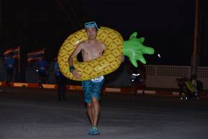 BIB: 6195, 
                            <button type="button" onclick="openModal(3207631)" class="btn btn-primary btn-sm float-right btn-popup" data-toggle="modal" data-target=".modal-high-quality">
                        <i class="fas fa-shopping-cart"></i> Add to Cart
                    </button>
                                            <button type="button" onclick="isThisMe(3207631, true)" class="btn btn-success btn-sm float-right btn-popup btn-isme hidden" data-toggle="tooltip" data-placement="bottom" title="นี่คือรูปของคุณใช่ไหม คลิกที่นี่เพื่อเอาเข้าอัลบั้ม">
                        <i class="fas fa-plus"></i> Add to album
                    </button>
                    <button type="button" onclick="isThisMe(3207631, false)" class="btn btn-warning btn-sm float-right btn-popup btn-isnotme hidden">
                        <i class="fas fa-ban"></i> Remove from album
                    </button>