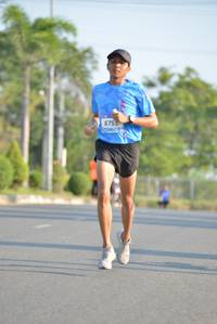 BIB: 675
                            <button type="button" onclick="openModal(3128835)" class="btn btn-primary btn-sm float-right btn-popup" data-toggle="modal" data-target=".modal-high-quality">
                        <i class="fas fa-shopping-cart"></i> Add to Cart
                    </button>
                                            <button type="button" onclick="isThisMe(3128835, true)" class="btn btn-success btn-sm float-right btn-popup btn-isme hidden" data-toggle="tooltip" data-placement="bottom" title="นี่คือรูปของคุณใช่ไหม คลิกที่นี่เพื่อเอาเข้าอัลบั้ม">
                        <i class="fas fa-plus"></i> Add to album
                    </button>
                    <button type="button" onclick="isThisMe(3128835, false)" class="btn btn-warning btn-sm float-right btn-popup btn-isnotme hidden">
                        <i class="fas fa-ban"></i> Remove from album
                    </button>