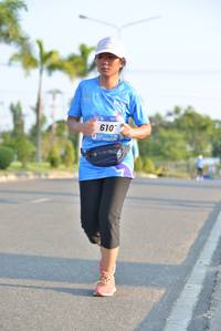 BIB: 610
                            <button type="button" onclick="openModal(3145353)" class="btn btn-primary btn-sm float-right btn-popup" data-toggle="modal" data-target=".modal-high-quality">
                        <i class="fas fa-shopping-cart"></i> Add to Cart
                    </button>
                                            <button type="button" onclick="isThisMe(3145353, true)" class="btn btn-success btn-sm float-right btn-popup btn-isme hidden" data-toggle="tooltip" data-placement="bottom" title="นี่คือรูปของคุณใช่ไหม คลิกที่นี่เพื่อเอาเข้าอัลบั้ม">
                        <i class="fas fa-plus"></i> Add to album
                    </button>
                    <button type="button" onclick="isThisMe(3145353, false)" class="btn btn-warning btn-sm float-right btn-popup btn-isnotme hidden">
                        <i class="fas fa-ban"></i> Remove from album
                    </button>