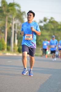 BIB: 9298
                            <button type="button" onclick="openModal(3171136)" class="btn btn-primary btn-sm float-right btn-popup" data-toggle="modal" data-target=".modal-high-quality">
                        <i class="fas fa-shopping-cart"></i> Add to Cart
                    </button>
                                            <button type="button" onclick="isThisMe(3171136, true)" class="btn btn-success btn-sm float-right btn-popup btn-isme hidden" data-toggle="tooltip" data-placement="bottom" title="นี่คือรูปของคุณใช่ไหม คลิกที่นี่เพื่อเอาเข้าอัลบั้ม">
                        <i class="fas fa-plus"></i> Add to album
                    </button>
                    <button type="button" onclick="isThisMe(3171136, false)" class="btn btn-warning btn-sm float-right btn-popup btn-isnotme hidden">
                        <i class="fas fa-ban"></i> Remove from album
                    </button>