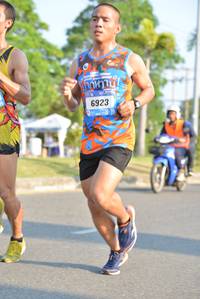 BIB: 6923
                            <button type="button" onclick="openModal(3128973)" class="btn btn-primary btn-sm float-right btn-popup" data-toggle="modal" data-target=".modal-high-quality">
                        <i class="fas fa-shopping-cart"></i> Add to Cart
                    </button>
                                            <button type="button" onclick="isThisMe(3128973, true)" class="btn btn-success btn-sm float-right btn-popup btn-isme hidden" data-toggle="tooltip" data-placement="bottom" title="นี่คือรูปของคุณใช่ไหม คลิกที่นี่เพื่อเอาเข้าอัลบั้ม">
                        <i class="fas fa-plus"></i> Add to album
                    </button>
                    <button type="button" onclick="isThisMe(3128973, false)" class="btn btn-warning btn-sm float-right btn-popup btn-isnotme hidden">
                        <i class="fas fa-ban"></i> Remove from album
                    </button>