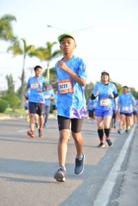 BIB: 9231
                            <button type="button" onclick="openModal(3152265)" class="btn btn-primary btn-sm float-right btn-popup" data-toggle="modal" data-target=".modal-high-quality">
                        <i class="fas fa-shopping-cart"></i> Add to Cart
                    </button>
                                            <button type="button" onclick="isThisMe(3152265, true)" class="btn btn-success btn-sm float-right btn-popup btn-isme hidden" data-toggle="tooltip" data-placement="bottom" title="นี่คือรูปของคุณใช่ไหม คลิกที่นี่เพื่อเอาเข้าอัลบั้ม">
                        <i class="fas fa-plus"></i> Add to album
                    </button>
                    <button type="button" onclick="isThisMe(3152265, false)" class="btn btn-warning btn-sm float-right btn-popup btn-isnotme hidden">
                        <i class="fas fa-ban"></i> Remove from album
                    </button>