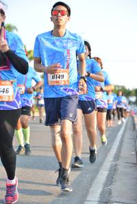 BIB: 8149
                            <button type="button" onclick="openModal(3151023)" class="btn btn-primary btn-sm float-right btn-popup" data-toggle="modal" data-target=".modal-high-quality">
                        <i class="fas fa-shopping-cart"></i> Add to Cart
                    </button>
                                            <button type="button" onclick="isThisMe(3151023, true)" class="btn btn-success btn-sm float-right btn-popup btn-isme hidden" data-toggle="tooltip" data-placement="bottom" title="นี่คือรูปของคุณใช่ไหม คลิกที่นี่เพื่อเอาเข้าอัลบั้ม">
                        <i class="fas fa-plus"></i> Add to album
                    </button>
                    <button type="button" onclick="isThisMe(3151023, false)" class="btn btn-warning btn-sm float-right btn-popup btn-isnotme hidden">
                        <i class="fas fa-ban"></i> Remove from album
                    </button>