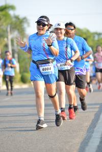 BIB: 6004
                            <button type="button" onclick="openModal(3137917)" class="btn btn-primary btn-sm float-right btn-popup" data-toggle="modal" data-target=".modal-high-quality">
                        <i class="fas fa-shopping-cart"></i> Add to Cart
                    </button>
                                            <button type="button" onclick="isThisMe(3137917, true)" class="btn btn-success btn-sm float-right btn-popup btn-isme hidden" data-toggle="tooltip" data-placement="bottom" title="นี่คือรูปของคุณใช่ไหม คลิกที่นี่เพื่อเอาเข้าอัลบั้ม">
                        <i class="fas fa-plus"></i> Add to album
                    </button>
                    <button type="button" onclick="isThisMe(3137917, false)" class="btn btn-warning btn-sm float-right btn-popup btn-isnotme hidden">
                        <i class="fas fa-ban"></i> Remove from album
                    </button>