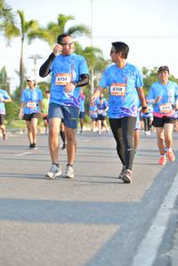 BIB: 9750, 8748
                            <button type="button" onclick="openModal(3151161)" class="btn btn-primary btn-sm float-right btn-popup" data-toggle="modal" data-target=".modal-high-quality">
                        <i class="fas fa-shopping-cart"></i> Add to Cart
                    </button>
                                            <button type="button" onclick="isThisMe(3151161, true)" class="btn btn-success btn-sm float-right btn-popup btn-isme hidden" data-toggle="tooltip" data-placement="bottom" title="นี่คือรูปของคุณใช่ไหม คลิกที่นี่เพื่อเอาเข้าอัลบั้ม">
                        <i class="fas fa-plus"></i> Add to album
                    </button>
                    <button type="button" onclick="isThisMe(3151161, false)" class="btn btn-warning btn-sm float-right btn-popup btn-isnotme hidden">
                        <i class="fas fa-ban"></i> Remove from album
                    </button>