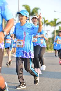 BIB: 947, 374, 174
                            <button type="button" onclick="openModal(3162473)" class="btn btn-primary btn-sm float-right btn-popup" data-toggle="modal" data-target=".modal-high-quality">
                        <i class="fas fa-shopping-cart"></i> Add to Cart
                    </button>
                                            <button type="button" onclick="isThisMe(3162473, true)" class="btn btn-success btn-sm float-right btn-popup btn-isme hidden" data-toggle="tooltip" data-placement="bottom" title="นี่คือรูปของคุณใช่ไหม คลิกที่นี่เพื่อเอาเข้าอัลบั้ม">
                        <i class="fas fa-plus"></i> Add to album
                    </button>
                    <button type="button" onclick="isThisMe(3162473, false)" class="btn btn-warning btn-sm float-right btn-popup btn-isnotme hidden">
                        <i class="fas fa-ban"></i> Remove from album
                    </button>