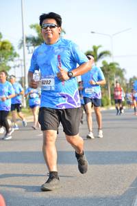 BIB: 6202
                            <button type="button" onclick="openModal(3138096)" class="btn btn-primary btn-sm float-right btn-popup" data-toggle="modal" data-target=".modal-high-quality">
                        <i class="fas fa-shopping-cart"></i> Add to Cart
                    </button>
                                            <button type="button" onclick="isThisMe(3138096, true)" class="btn btn-success btn-sm float-right btn-popup btn-isme hidden" data-toggle="tooltip" data-placement="bottom" title="นี่คือรูปของคุณใช่ไหม คลิกที่นี่เพื่อเอาเข้าอัลบั้ม">
                        <i class="fas fa-plus"></i> Add to album
                    </button>
                    <button type="button" onclick="isThisMe(3138096, false)" class="btn btn-warning btn-sm float-right btn-popup btn-isnotme hidden">
                        <i class="fas fa-ban"></i> Remove from album
                    </button>