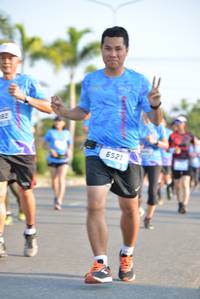 BIB: 6521
                            <button type="button" onclick="openModal(3136292)" class="btn btn-primary btn-sm float-right btn-popup" data-toggle="modal" data-target=".modal-high-quality">
                        <i class="fas fa-shopping-cart"></i> Add to Cart
                    </button>
                                            <button type="button" onclick="isThisMe(3136292, true)" class="btn btn-success btn-sm float-right btn-popup btn-isme hidden" data-toggle="tooltip" data-placement="bottom" title="นี่คือรูปของคุณใช่ไหม คลิกที่นี่เพื่อเอาเข้าอัลบั้ม">
                        <i class="fas fa-plus"></i> Add to album
                    </button>
                    <button type="button" onclick="isThisMe(3136292, false)" class="btn btn-warning btn-sm float-right btn-popup btn-isnotme hidden">
                        <i class="fas fa-ban"></i> Remove from album
                    </button>