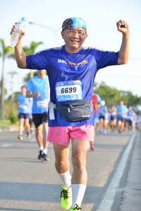 BIB: 6699
                            <button type="button" onclick="openModal(3135915)" class="btn btn-primary btn-sm float-right btn-popup" data-toggle="modal" data-target=".modal-high-quality">
                        <i class="fas fa-shopping-cart"></i> Add to Cart
                    </button>
                                            <button type="button" onclick="isThisMe(3135915, true)" class="btn btn-success btn-sm float-right btn-popup btn-isme hidden" data-toggle="tooltip" data-placement="bottom" title="นี่คือรูปของคุณใช่ไหม คลิกที่นี่เพื่อเอาเข้าอัลบั้ม">
                        <i class="fas fa-plus"></i> Add to album
                    </button>
                    <button type="button" onclick="isThisMe(3135915, false)" class="btn btn-warning btn-sm float-right btn-popup btn-isnotme hidden">
                        <i class="fas fa-ban"></i> Remove from album
                    </button>