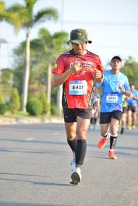 BIB: 6401, 846
                            <button type="button" onclick="openModal(3130959)" class="btn btn-primary btn-sm float-right btn-popup" data-toggle="modal" data-target=".modal-high-quality">
                        <i class="fas fa-shopping-cart"></i> Add to Cart
                    </button>
                                            <button type="button" onclick="isThisMe(3130959, true)" class="btn btn-success btn-sm float-right btn-popup btn-isme hidden" data-toggle="tooltip" data-placement="bottom" title="นี่คือรูปของคุณใช่ไหม คลิกที่นี่เพื่อเอาเข้าอัลบั้ม">
                        <i class="fas fa-plus"></i> Add to album
                    </button>
                    <button type="button" onclick="isThisMe(3130959, false)" class="btn btn-warning btn-sm float-right btn-popup btn-isnotme hidden">
                        <i class="fas fa-ban"></i> Remove from album
                    </button>