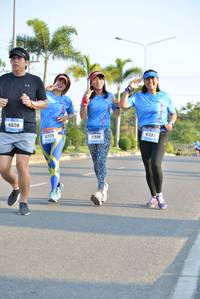 BIB: 6337, 6628
                            <button type="button" onclick="openModal(3138901)" class="btn btn-primary btn-sm float-right btn-popup" data-toggle="modal" data-target=".modal-high-quality">
                        <i class="fas fa-shopping-cart"></i> Add to Cart
                    </button>
                                            <button type="button" onclick="isThisMe(3138901, true)" class="btn btn-success btn-sm float-right btn-popup btn-isme hidden" data-toggle="tooltip" data-placement="bottom" title="นี่คือรูปของคุณใช่ไหม คลิกที่นี่เพื่อเอาเข้าอัลบั้ม">
                        <i class="fas fa-plus"></i> Add to album
                    </button>
                    <button type="button" onclick="isThisMe(3138901, false)" class="btn btn-warning btn-sm float-right btn-popup btn-isnotme hidden">
                        <i class="fas fa-ban"></i> Remove from album
                    </button>