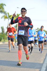 BIB: 6760
                            <button type="button" onclick="openModal(3133632)" class="btn btn-primary btn-sm float-right btn-popup" data-toggle="modal" data-target=".modal-high-quality">
                        <i class="fas fa-shopping-cart"></i> Add to Cart
                    </button>
                                            <button type="button" onclick="isThisMe(3133632, true)" class="btn btn-success btn-sm float-right btn-popup btn-isme hidden" data-toggle="tooltip" data-placement="bottom" title="นี่คือรูปของคุณใช่ไหม คลิกที่นี่เพื่อเอาเข้าอัลบั้ม">
                        <i class="fas fa-plus"></i> Add to album
                    </button>
                    <button type="button" onclick="isThisMe(3133632, false)" class="btn btn-warning btn-sm float-right btn-popup btn-isnotme hidden">
                        <i class="fas fa-ban"></i> Remove from album
                    </button>