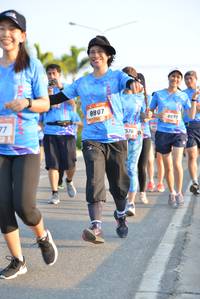 BIB: 8807, 037, 576
                            <button type="button" onclick="openModal(3163537)" class="btn btn-primary btn-sm float-right btn-popup" data-toggle="modal" data-target=".modal-high-quality">
                        <i class="fas fa-shopping-cart"></i> Add to Cart
                    </button>
                                            <button type="button" onclick="isThisMe(3163537, true)" class="btn btn-success btn-sm float-right btn-popup btn-isme hidden" data-toggle="tooltip" data-placement="bottom" title="นี่คือรูปของคุณใช่ไหม คลิกที่นี่เพื่อเอาเข้าอัลบั้ม">
                        <i class="fas fa-plus"></i> Add to album
                    </button>
                    <button type="button" onclick="isThisMe(3163537, false)" class="btn btn-warning btn-sm float-right btn-popup btn-isnotme hidden">
                        <i class="fas fa-ban"></i> Remove from album
                    </button>