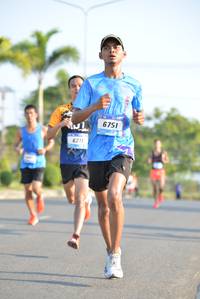 BIB: 6751, 6211
                            <button type="button" onclick="openModal(3129118)" class="btn btn-primary btn-sm float-right btn-popup" data-toggle="modal" data-target=".modal-high-quality">
                        <i class="fas fa-shopping-cart"></i> Add to Cart
                    </button>
                                            <button type="button" onclick="isThisMe(3129118, true)" class="btn btn-success btn-sm float-right btn-popup btn-isme hidden" data-toggle="tooltip" data-placement="bottom" title="นี่คือรูปของคุณใช่ไหม คลิกที่นี่เพื่อเอาเข้าอัลบั้ม">
                        <i class="fas fa-plus"></i> Add to album
                    </button>
                    <button type="button" onclick="isThisMe(3129118, false)" class="btn btn-warning btn-sm float-right btn-popup btn-isnotme hidden">
                        <i class="fas fa-ban"></i> Remove from album
                    </button>