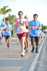 BIB: 9130, 8802
                            <button type="button" onclick="openModal(3150599)" class="btn btn-primary btn-sm float-right btn-popup" data-toggle="modal" data-target=".modal-high-quality">
                        <i class="fas fa-shopping-cart"></i> Add to Cart
                    </button>
                                            <button type="button" onclick="isThisMe(3150599, true)" class="btn btn-success btn-sm float-right btn-popup btn-isme hidden" data-toggle="tooltip" data-placement="bottom" title="นี่คือรูปของคุณใช่ไหม คลิกที่นี่เพื่อเอาเข้าอัลบั้ม">
                        <i class="fas fa-plus"></i> Add to album
                    </button>
                    <button type="button" onclick="isThisMe(3150599, false)" class="btn btn-warning btn-sm float-right btn-popup btn-isnotme hidden">
                        <i class="fas fa-ban"></i> Remove from album
                    </button>