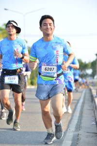 BIB: 6207, 6220
                            <button type="button" onclick="openModal(3131850)" class="btn btn-primary btn-sm float-right btn-popup" data-toggle="modal" data-target=".modal-high-quality">
                        <i class="fas fa-shopping-cart"></i> Add to Cart
                    </button>
                                            <button type="button" onclick="isThisMe(3131850, true)" class="btn btn-success btn-sm float-right btn-popup btn-isme hidden" data-toggle="tooltip" data-placement="bottom" title="นี่คือรูปของคุณใช่ไหม คลิกที่นี่เพื่อเอาเข้าอัลบั้ม">
                        <i class="fas fa-plus"></i> Add to album
                    </button>
                    <button type="button" onclick="isThisMe(3131850, false)" class="btn btn-warning btn-sm float-right btn-popup btn-isnotme hidden">
                        <i class="fas fa-ban"></i> Remove from album
                    </button>