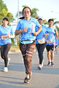 BIB: 8018, 9868
                            <button type="button" onclick="openModal(3153258)" class="btn btn-primary btn-sm float-right btn-popup" data-toggle="modal" data-target=".modal-high-quality">
                        <i class="fas fa-shopping-cart"></i> Add to Cart
                    </button>
                                            <button type="button" onclick="isThisMe(3153258, true)" class="btn btn-success btn-sm float-right btn-popup btn-isme hidden" data-toggle="tooltip" data-placement="bottom" title="นี่คือรูปของคุณใช่ไหม คลิกที่นี่เพื่อเอาเข้าอัลบั้ม">
                        <i class="fas fa-plus"></i> Add to album
                    </button>
                    <button type="button" onclick="isThisMe(3153258, false)" class="btn btn-warning btn-sm float-right btn-popup btn-isnotme hidden">
                        <i class="fas fa-ban"></i> Remove from album
                    </button>