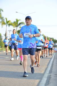 BIB: 685
                            <button type="button" onclick="openModal(3135123)" class="btn btn-primary btn-sm float-right btn-popup" data-toggle="modal" data-target=".modal-high-quality">
                        <i class="fas fa-shopping-cart"></i> Add to Cart
                    </button>
                                            <button type="button" onclick="isThisMe(3135123, true)" class="btn btn-success btn-sm float-right btn-popup btn-isme hidden" data-toggle="tooltip" data-placement="bottom" title="นี่คือรูปของคุณใช่ไหม คลิกที่นี่เพื่อเอาเข้าอัลบั้ม">
                        <i class="fas fa-plus"></i> Add to album
                    </button>
                    <button type="button" onclick="isThisMe(3135123, false)" class="btn btn-warning btn-sm float-right btn-popup btn-isnotme hidden">
                        <i class="fas fa-ban"></i> Remove from album
                    </button>