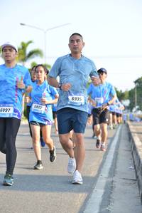 BIB: 6935, 6822, 6097
                            <button type="button" onclick="openModal(3133905)" class="btn btn-primary btn-sm float-right btn-popup" data-toggle="modal" data-target=".modal-high-quality">
                        <i class="fas fa-shopping-cart"></i> Add to Cart
                    </button>
                                            <button type="button" onclick="isThisMe(3133905, true)" class="btn btn-success btn-sm float-right btn-popup btn-isme hidden" data-toggle="tooltip" data-placement="bottom" title="นี่คือรูปของคุณใช่ไหม คลิกที่นี่เพื่อเอาเข้าอัลบั้ม">
                        <i class="fas fa-plus"></i> Add to album
                    </button>
                    <button type="button" onclick="isThisMe(3133905, false)" class="btn btn-warning btn-sm float-right btn-popup btn-isnotme hidden">
                        <i class="fas fa-ban"></i> Remove from album
                    </button>