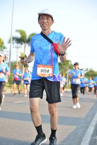 BIB: 9150
                            <button type="button" onclick="openModal(3152072)" class="btn btn-primary btn-sm float-right btn-popup" data-toggle="modal" data-target=".modal-high-quality">
                        <i class="fas fa-shopping-cart"></i> Add to Cart
                    </button>
                                            <button type="button" onclick="isThisMe(3152072, true)" class="btn btn-success btn-sm float-right btn-popup btn-isme hidden" data-toggle="tooltip" data-placement="bottom" title="นี่คือรูปของคุณใช่ไหม คลิกที่นี่เพื่อเอาเข้าอัลบั้ม">
                        <i class="fas fa-plus"></i> Add to album
                    </button>
                    <button type="button" onclick="isThisMe(3152072, false)" class="btn btn-warning btn-sm float-right btn-popup btn-isnotme hidden">
                        <i class="fas fa-ban"></i> Remove from album
                    </button>