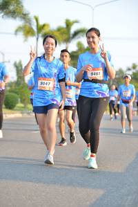 BIB: 9461, 9047
                            <button type="button" onclick="openModal(3165688)" class="btn btn-primary btn-sm float-right btn-popup" data-toggle="modal" data-target=".modal-high-quality">
                        <i class="fas fa-shopping-cart"></i> Add to Cart
                    </button>
                                            <button type="button" onclick="isThisMe(3165688, true)" class="btn btn-success btn-sm float-right btn-popup btn-isme hidden" data-toggle="tooltip" data-placement="bottom" title="นี่คือรูปของคุณใช่ไหม คลิกที่นี่เพื่อเอาเข้าอัลบั้ม">
                        <i class="fas fa-plus"></i> Add to album
                    </button>
                    <button type="button" onclick="isThisMe(3165688, false)" class="btn btn-warning btn-sm float-right btn-popup btn-isnotme hidden">
                        <i class="fas fa-ban"></i> Remove from album
                    </button>