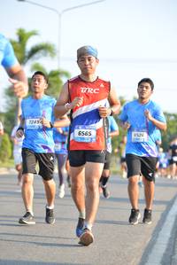 BIB: 249, 6565, 5526
                            <button type="button" onclick="openModal(3135169)" class="btn btn-primary btn-sm float-right btn-popup" data-toggle="modal" data-target=".modal-high-quality">
                        <i class="fas fa-shopping-cart"></i> Add to Cart
                    </button>
                                            <button type="button" onclick="isThisMe(3135169, true)" class="btn btn-success btn-sm float-right btn-popup btn-isme hidden" data-toggle="tooltip" data-placement="bottom" title="นี่คือรูปของคุณใช่ไหม คลิกที่นี่เพื่อเอาเข้าอัลบั้ม">
                        <i class="fas fa-plus"></i> Add to album
                    </button>
                    <button type="button" onclick="isThisMe(3135169, false)" class="btn btn-warning btn-sm float-right btn-popup btn-isnotme hidden">
                        <i class="fas fa-ban"></i> Remove from album
                    </button>