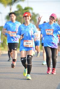 BIB: 8462, 493, 8418
                            <button type="button" onclick="openModal(3150052)" class="btn btn-primary btn-sm float-right btn-popup" data-toggle="modal" data-target=".modal-high-quality">
                        <i class="fas fa-shopping-cart"></i> Add to Cart
                    </button>
                                            <button type="button" onclick="isThisMe(3150052, true)" class="btn btn-success btn-sm float-right btn-popup btn-isme hidden" data-toggle="tooltip" data-placement="bottom" title="นี่คือรูปของคุณใช่ไหม คลิกที่นี่เพื่อเอาเข้าอัลบั้ม">
                        <i class="fas fa-plus"></i> Add to album
                    </button>
                    <button type="button" onclick="isThisMe(3150052, false)" class="btn btn-warning btn-sm float-right btn-popup btn-isnotme hidden">
                        <i class="fas fa-ban"></i> Remove from album
                    </button>