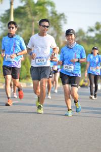 BIB: 6236, 6235
                            <button type="button" onclick="openModal(3143507)" class="btn btn-primary btn-sm float-right btn-popup" data-toggle="modal" data-target=".modal-high-quality">
                        <i class="fas fa-shopping-cart"></i> Add to Cart
                    </button>
                                            <button type="button" onclick="isThisMe(3143507, true)" class="btn btn-success btn-sm float-right btn-popup btn-isme hidden" data-toggle="tooltip" data-placement="bottom" title="นี่คือรูปของคุณใช่ไหม คลิกที่นี่เพื่อเอาเข้าอัลบั้ม">
                        <i class="fas fa-plus"></i> Add to album
                    </button>
                    <button type="button" onclick="isThisMe(3143507, false)" class="btn btn-warning btn-sm float-right btn-popup btn-isnotme hidden">
                        <i class="fas fa-ban"></i> Remove from album
                    </button>