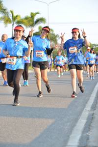 BIB: 8864, 8867, 878
                            <button type="button" onclick="openModal(3165003)" class="btn btn-primary btn-sm float-right btn-popup" data-toggle="modal" data-target=".modal-high-quality">
                        <i class="fas fa-shopping-cart"></i> Add to Cart
                    </button>
                                            <button type="button" onclick="isThisMe(3165003, true)" class="btn btn-success btn-sm float-right btn-popup btn-isme hidden" data-toggle="tooltip" data-placement="bottom" title="นี่คือรูปของคุณใช่ไหม คลิกที่นี่เพื่อเอาเข้าอัลบั้ม">
                        <i class="fas fa-plus"></i> Add to album
                    </button>
                    <button type="button" onclick="isThisMe(3165003, false)" class="btn btn-warning btn-sm float-right btn-popup btn-isnotme hidden">
                        <i class="fas fa-ban"></i> Remove from album
                    </button>