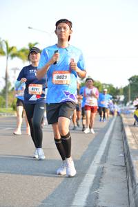 BIB: 8829, 8281
                            <button type="button" onclick="openModal(3150528)" class="btn btn-primary btn-sm float-right btn-popup" data-toggle="modal" data-target=".modal-high-quality">
                        <i class="fas fa-shopping-cart"></i> Add to Cart
                    </button>
                                            <button type="button" onclick="isThisMe(3150528, true)" class="btn btn-success btn-sm float-right btn-popup btn-isme hidden" data-toggle="tooltip" data-placement="bottom" title="นี่คือรูปของคุณใช่ไหม คลิกที่นี่เพื่อเอาเข้าอัลบั้ม">
                        <i class="fas fa-plus"></i> Add to album
                    </button>
                    <button type="button" onclick="isThisMe(3150528, false)" class="btn btn-warning btn-sm float-right btn-popup btn-isnotme hidden">
                        <i class="fas fa-ban"></i> Remove from album
                    </button>