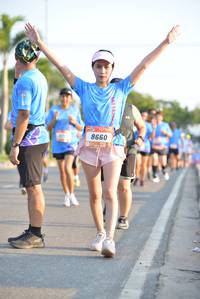 BIB: 0998
                            <button type="button" onclick="openModal(3152824)" class="btn btn-primary btn-sm float-right btn-popup" data-toggle="modal" data-target=".modal-high-quality">
                        <i class="fas fa-shopping-cart"></i> Add to Cart
                    </button>
                                            <button type="button" onclick="isThisMe(3152824, true)" class="btn btn-success btn-sm float-right btn-popup btn-isme hidden" data-toggle="tooltip" data-placement="bottom" title="นี่คือรูปของคุณใช่ไหม คลิกที่นี่เพื่อเอาเข้าอัลบั้ม">
                        <i class="fas fa-plus"></i> Add to album
                    </button>
                    <button type="button" onclick="isThisMe(3152824, false)" class="btn btn-warning btn-sm float-right btn-popup btn-isnotme hidden">
                        <i class="fas fa-ban"></i> Remove from album
                    </button>