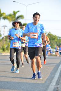 BIB: 9458, 923
                            <button type="button" onclick="openModal(3148101)" class="btn btn-primary btn-sm float-right btn-popup" data-toggle="modal" data-target=".modal-high-quality">
                        <i class="fas fa-shopping-cart"></i> Add to Cart
                    </button>
                                            <button type="button" onclick="isThisMe(3148101, true)" class="btn btn-success btn-sm float-right btn-popup btn-isme hidden" data-toggle="tooltip" data-placement="bottom" title="นี่คือรูปของคุณใช่ไหม คลิกที่นี่เพื่อเอาเข้าอัลบั้ม">
                        <i class="fas fa-plus"></i> Add to album
                    </button>
                    <button type="button" onclick="isThisMe(3148101, false)" class="btn btn-warning btn-sm float-right btn-popup btn-isnotme hidden">
                        <i class="fas fa-ban"></i> Remove from album
                    </button>