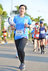 BIB: 6570
                            <button type="button" onclick="openModal(3136187)" class="btn btn-primary btn-sm float-right btn-popup" data-toggle="modal" data-target=".modal-high-quality">
                        <i class="fas fa-shopping-cart"></i> Add to Cart
                    </button>
                                            <button type="button" onclick="isThisMe(3136187, true)" class="btn btn-success btn-sm float-right btn-popup btn-isme hidden" data-toggle="tooltip" data-placement="bottom" title="นี่คือรูปของคุณใช่ไหม คลิกที่นี่เพื่อเอาเข้าอัลบั้ม">
                        <i class="fas fa-plus"></i> Add to album
                    </button>
                    <button type="button" onclick="isThisMe(3136187, false)" class="btn btn-warning btn-sm float-right btn-popup btn-isnotme hidden">
                        <i class="fas fa-ban"></i> Remove from album
                    </button>