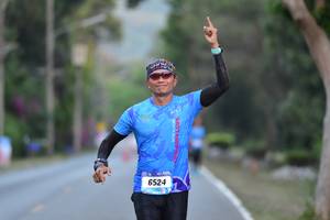 BIB: 6524
                            <button type="button" onclick="openModal(3450988)" class="btn btn-primary btn-sm float-right btn-popup" data-toggle="modal" data-target=".modal-high-quality">
                        <i class="fas fa-shopping-cart"></i> Add to Cart
                    </button>
                                            <button type="button" onclick="isThisMe(3450988, true)" class="btn btn-success btn-sm float-right btn-popup btn-isme hidden" data-toggle="tooltip" data-placement="bottom" title="นี่คือรูปของคุณใช่ไหม คลิกที่นี่เพื่อเอาเข้าอัลบั้ม">
                        <i class="fas fa-plus"></i> Add to album
                    </button>
                    <button type="button" onclick="isThisMe(3450988, false)" class="btn btn-warning btn-sm float-right btn-popup btn-isnotme hidden">
                        <i class="fas fa-ban"></i> Remove from album
                    </button>