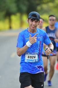 BIB: 6924
                            <button type="button" onclick="openModal(3407952)" class="btn btn-primary btn-sm float-right btn-popup" data-toggle="modal" data-target=".modal-high-quality">
                        <i class="fas fa-shopping-cart"></i> Add to Cart
                    </button>
                                            <button type="button" onclick="isThisMe(3407952, true)" class="btn btn-success btn-sm float-right btn-popup btn-isme hidden" data-toggle="tooltip" data-placement="bottom" title="นี่คือรูปของคุณใช่ไหม คลิกที่นี่เพื่อเอาเข้าอัลบั้ม">
                        <i class="fas fa-plus"></i> Add to album
                    </button>
                    <button type="button" onclick="isThisMe(3407952, false)" class="btn btn-warning btn-sm float-right btn-popup btn-isnotme hidden">
                        <i class="fas fa-ban"></i> Remove from album
                    </button>