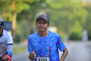 BIB: 6755
                            <button type="button" onclick="openModal(3404179)" class="btn btn-primary btn-sm float-right btn-popup" data-toggle="modal" data-target=".modal-high-quality">
                        <i class="fas fa-shopping-cart"></i> Add to Cart
                    </button>
                                            <button type="button" onclick="isThisMe(3404179, true)" class="btn btn-success btn-sm float-right btn-popup btn-isme hidden" data-toggle="tooltip" data-placement="bottom" title="นี่คือรูปของคุณใช่ไหม คลิกที่นี่เพื่อเอาเข้าอัลบั้ม">
                        <i class="fas fa-plus"></i> Add to album
                    </button>
                    <button type="button" onclick="isThisMe(3404179, false)" class="btn btn-warning btn-sm float-right btn-popup btn-isnotme hidden">
                        <i class="fas fa-ban"></i> Remove from album
                    </button>