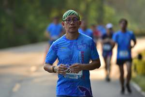 BIB: 
                            <button type="button" onclick="openModal(3409910)" class="btn btn-primary btn-sm float-right btn-popup" data-toggle="modal" data-target=".modal-high-quality">
                        <i class="fas fa-shopping-cart"></i> Add to Cart
                    </button>
                                            <button type="button" onclick="isThisMe(3409910, true)" class="btn btn-success btn-sm float-right btn-popup btn-isme hidden" data-toggle="tooltip" data-placement="bottom" title="นี่คือรูปของคุณใช่ไหม คลิกที่นี่เพื่อเอาเข้าอัลบั้ม">
                        <i class="fas fa-plus"></i> Add to album
                    </button>
                    <button type="button" onclick="isThisMe(3409910, false)" class="btn btn-warning btn-sm float-right btn-popup btn-isnotme hidden">
                        <i class="fas fa-ban"></i> Remove from album
                    </button>