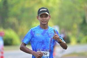 BIB: 751
                            <button type="button" onclick="openModal(3404788)" class="btn btn-primary btn-sm float-right btn-popup" data-toggle="modal" data-target=".modal-high-quality">
                        <i class="fas fa-shopping-cart"></i> Add to Cart
                    </button>
                                            <button type="button" onclick="isThisMe(3404788, true)" class="btn btn-success btn-sm float-right btn-popup btn-isme hidden" data-toggle="tooltip" data-placement="bottom" title="นี่คือรูปของคุณใช่ไหม คลิกที่นี่เพื่อเอาเข้าอัลบั้ม">
                        <i class="fas fa-plus"></i> Add to album
                    </button>
                    <button type="button" onclick="isThisMe(3404788, false)" class="btn btn-warning btn-sm float-right btn-popup btn-isnotme hidden">
                        <i class="fas fa-ban"></i> Remove from album
                    </button>