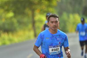 BIB: 6562
                            <button type="button" onclick="openModal(3409261)" class="btn btn-primary btn-sm float-right btn-popup" data-toggle="modal" data-target=".modal-high-quality">
                        <i class="fas fa-shopping-cart"></i> Add to Cart
                    </button>
                                            <button type="button" onclick="isThisMe(3409261, true)" class="btn btn-success btn-sm float-right btn-popup btn-isme hidden" data-toggle="tooltip" data-placement="bottom" title="นี่คือรูปของคุณใช่ไหม คลิกที่นี่เพื่อเอาเข้าอัลบั้ม">
                        <i class="fas fa-plus"></i> Add to album
                    </button>
                    <button type="button" onclick="isThisMe(3409261, false)" class="btn btn-warning btn-sm float-right btn-popup btn-isnotme hidden">
                        <i class="fas fa-ban"></i> Remove from album
                    </button>